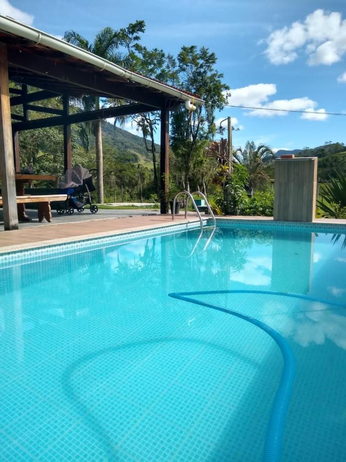 Villa Hospedagem Faz. Soberana Macaé Exterior foto